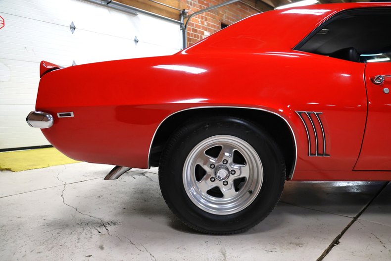Chevrolet-Camaro-1969-Red-Black-20