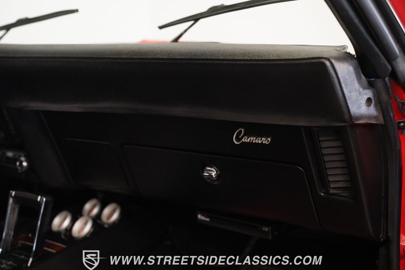 Chevrolet-Camaro-1969-Red-Black-27