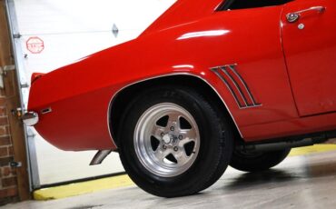 Chevrolet-Camaro-1969-Red-Black-32