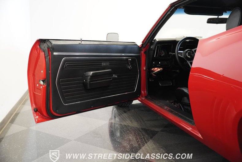 Chevrolet-Camaro-1969-Red-Black-38