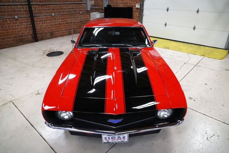 Chevrolet-Camaro-1969-Red-Black-4