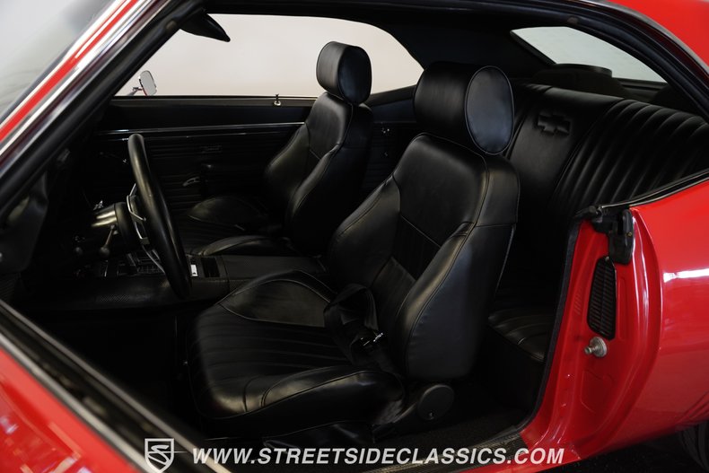 Chevrolet-Camaro-1969-Red-Black-40