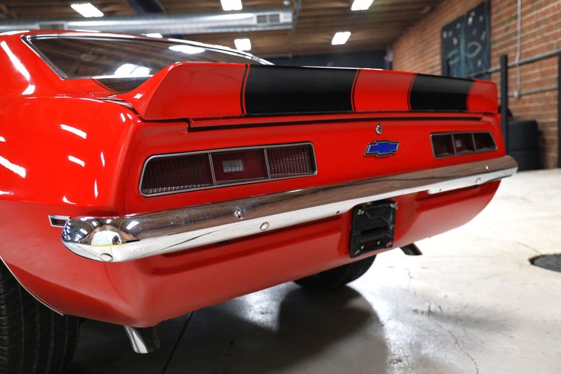 Chevrolet-Camaro-1969-Red-Black-40