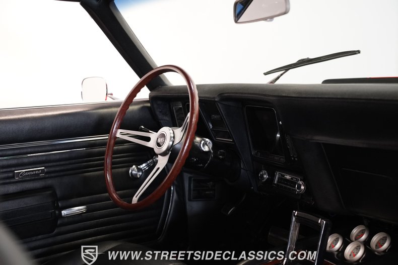 Chevrolet-Camaro-1969-Red-Black-49