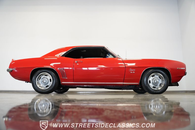 Chevrolet-Camaro-1969-Red-Black-9