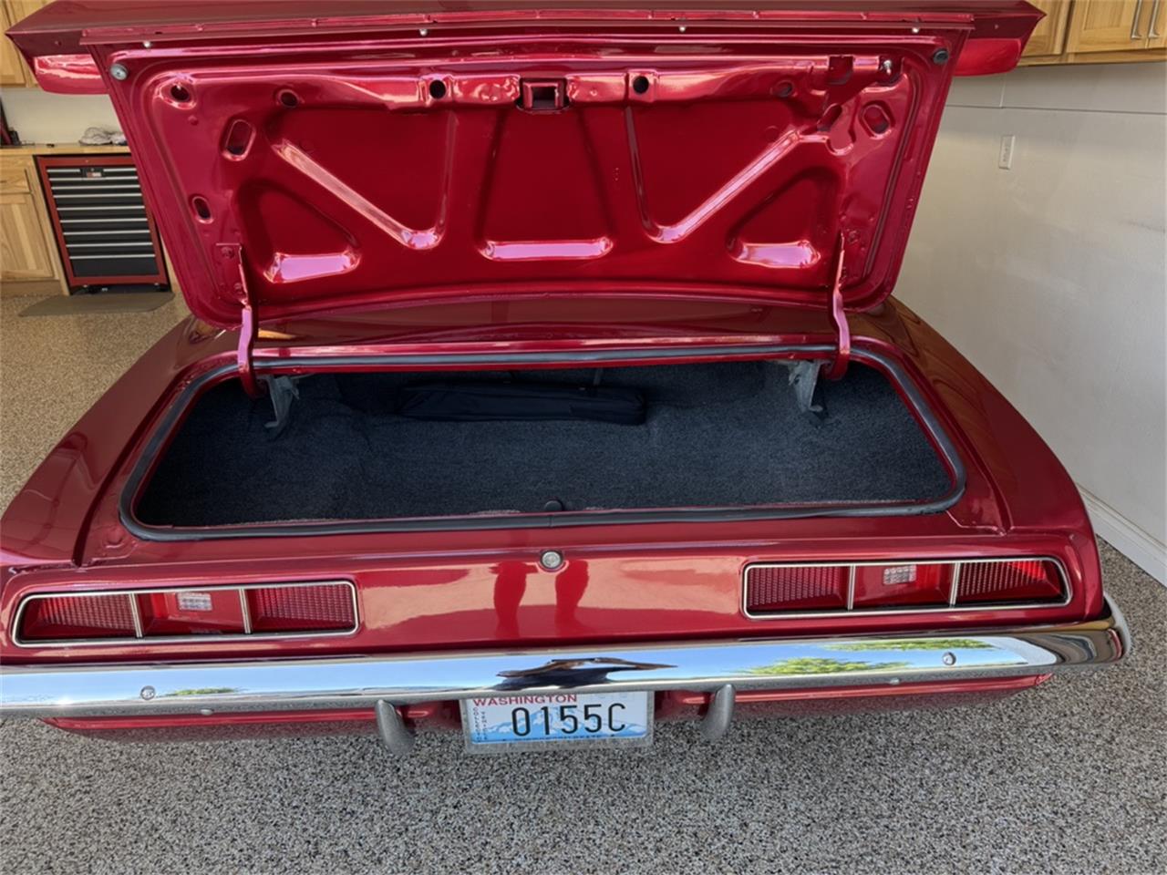 Chevrolet-Camaro-1969-Red-Crimson-pearl-Gray-12