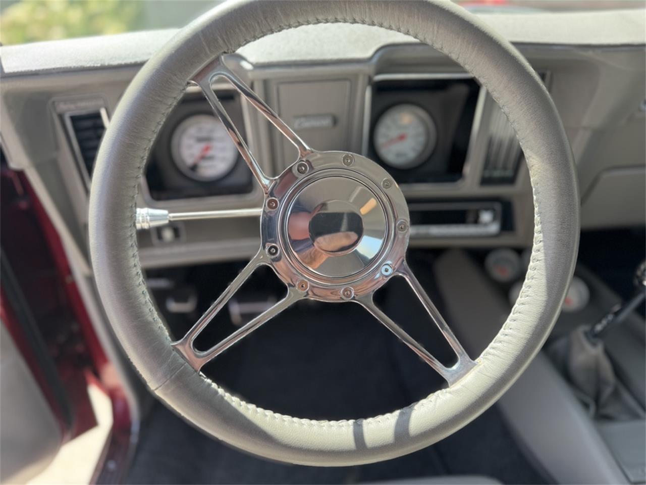 Chevrolet-Camaro-1969-Red-Crimson-pearl-Gray-2