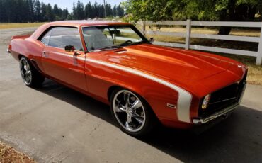 Chevrolet-Camaro-1969-White-Leather-Custom-Orange-19