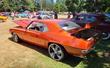 Chevrolet-Camaro-1969-White-Leather-Custom-Orange-6