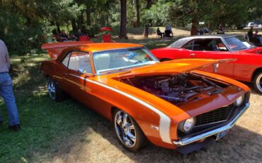 Chevrolet-Camaro-1969-White-Leather-Custom-Orange-8