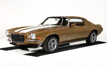 Chevrolet-Camaro-1970-Autumn-Gold-Saddle-21