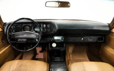 Chevrolet-Camaro-1970-Autumn-Gold-Saddle-22
