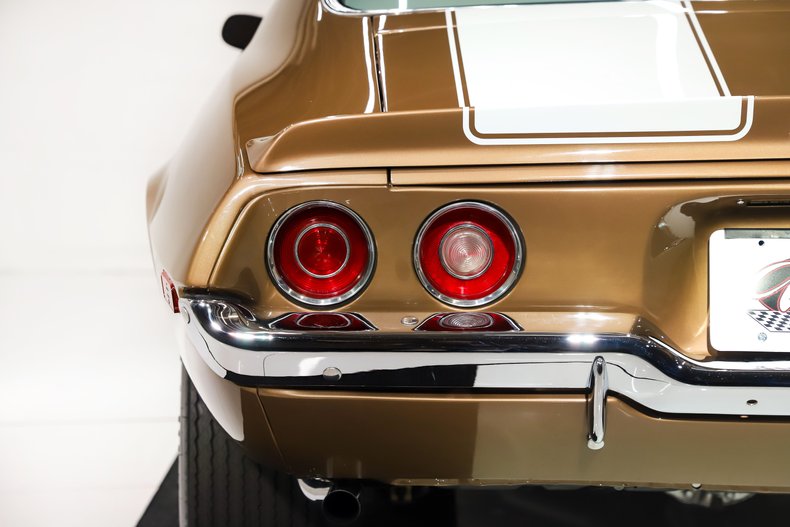 Chevrolet-Camaro-1970-Autumn-Gold-Saddle-24
