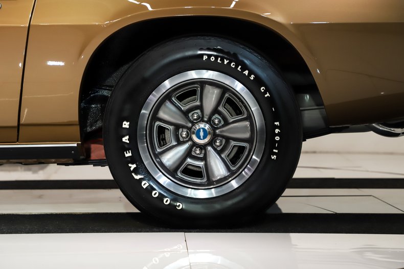 Chevrolet-Camaro-1970-Autumn-Gold-Saddle-42