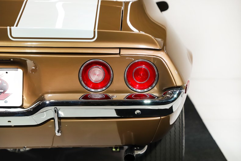 Chevrolet-Camaro-1970-Autumn-Gold-Saddle-44