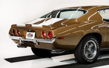 Chevrolet-Camaro-1970-Autumn-Gold-Saddle-9