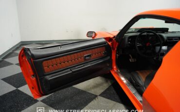 Chevrolet-Camaro-1971-Hugger-Orange-Orange-Houndstooth-13