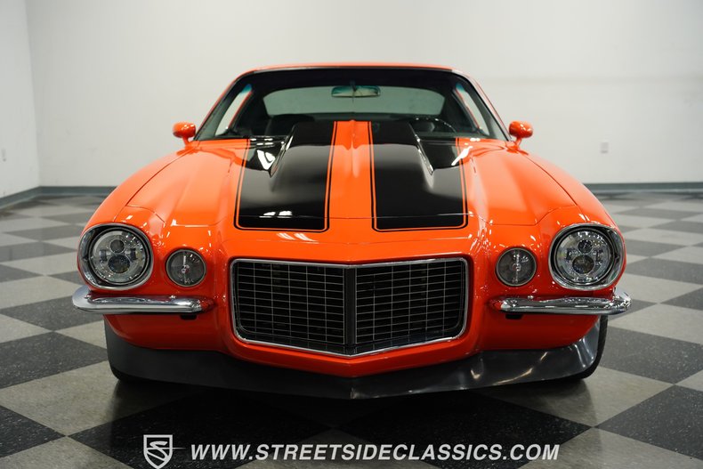 Chevrolet-Camaro-1971-Hugger-Orange-Orange-Houndstooth-25