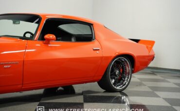 Chevrolet-Camaro-1971-Hugger-Orange-Orange-Houndstooth-29