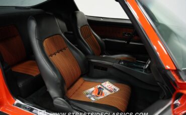 Chevrolet-Camaro-1971-Hugger-Orange-Orange-Houndstooth-44