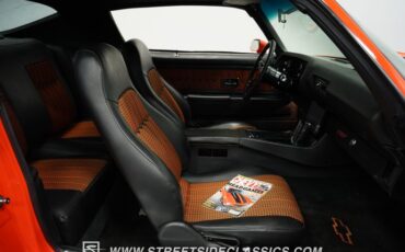 Chevrolet-Camaro-1971-Hugger-Orange-Orange-Houndstooth-45