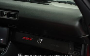 Chevrolet-Camaro-1971-Hugger-Orange-Orange-Houndstooth-48