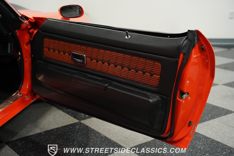 Chevrolet-Camaro-1971-Hugger-Orange-Orange-Houndstooth-49