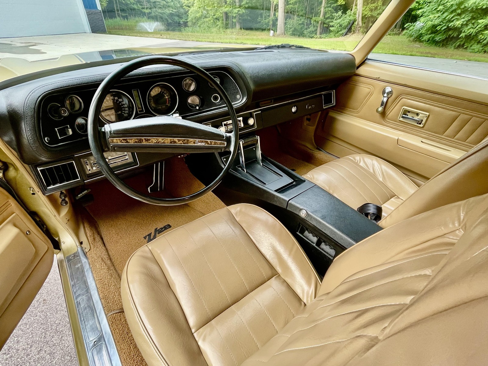 Chevrolet-Camaro-1971-Original-Metal-MUST-SEE-1