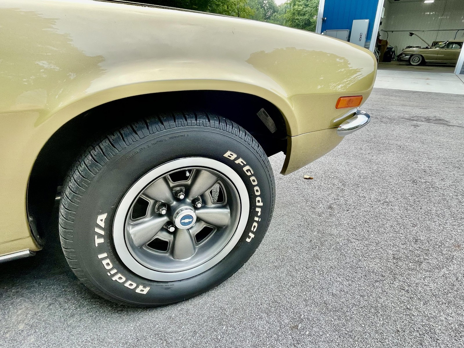 Chevrolet-Camaro-1971-Original-Metal-MUST-SEE-12