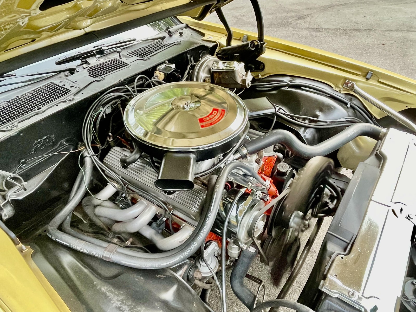 Chevrolet-Camaro-1971-Original-Metal-MUST-SEE-2