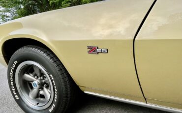 Chevrolet-Camaro-1971-Original-Metal-MUST-SEE-21