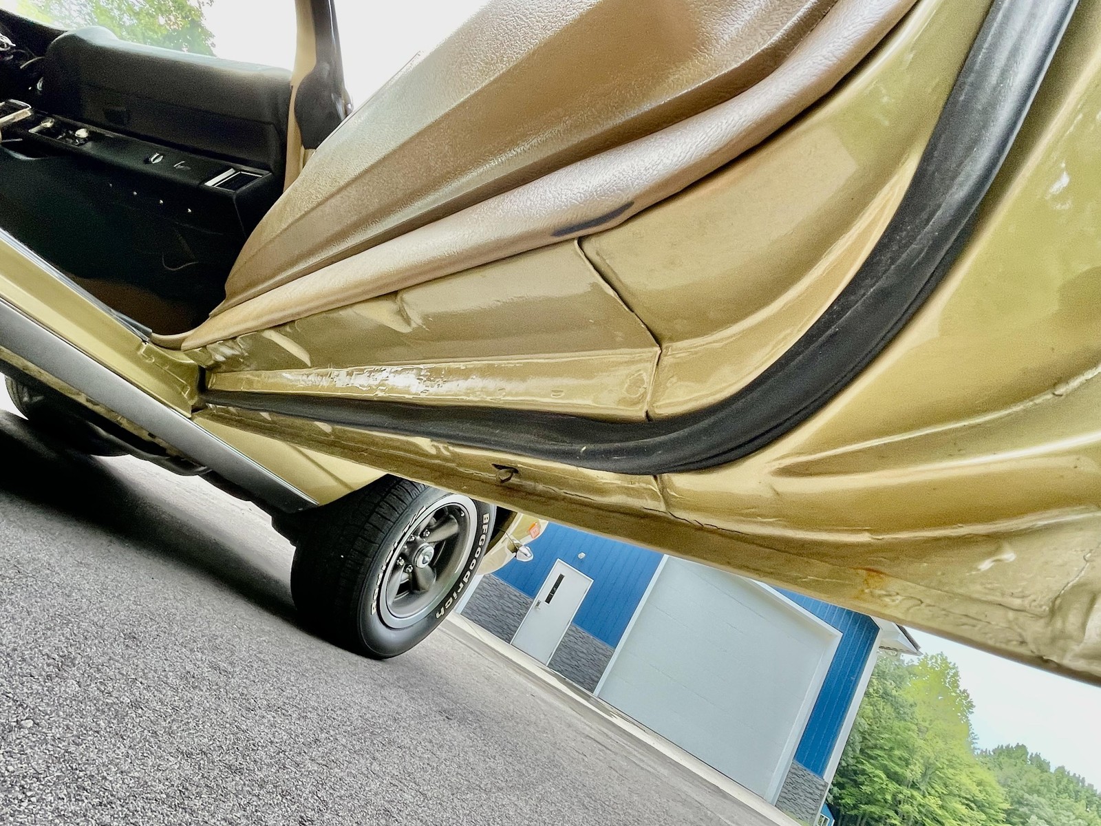 Chevrolet-Camaro-1971-Original-Metal-MUST-SEE-28