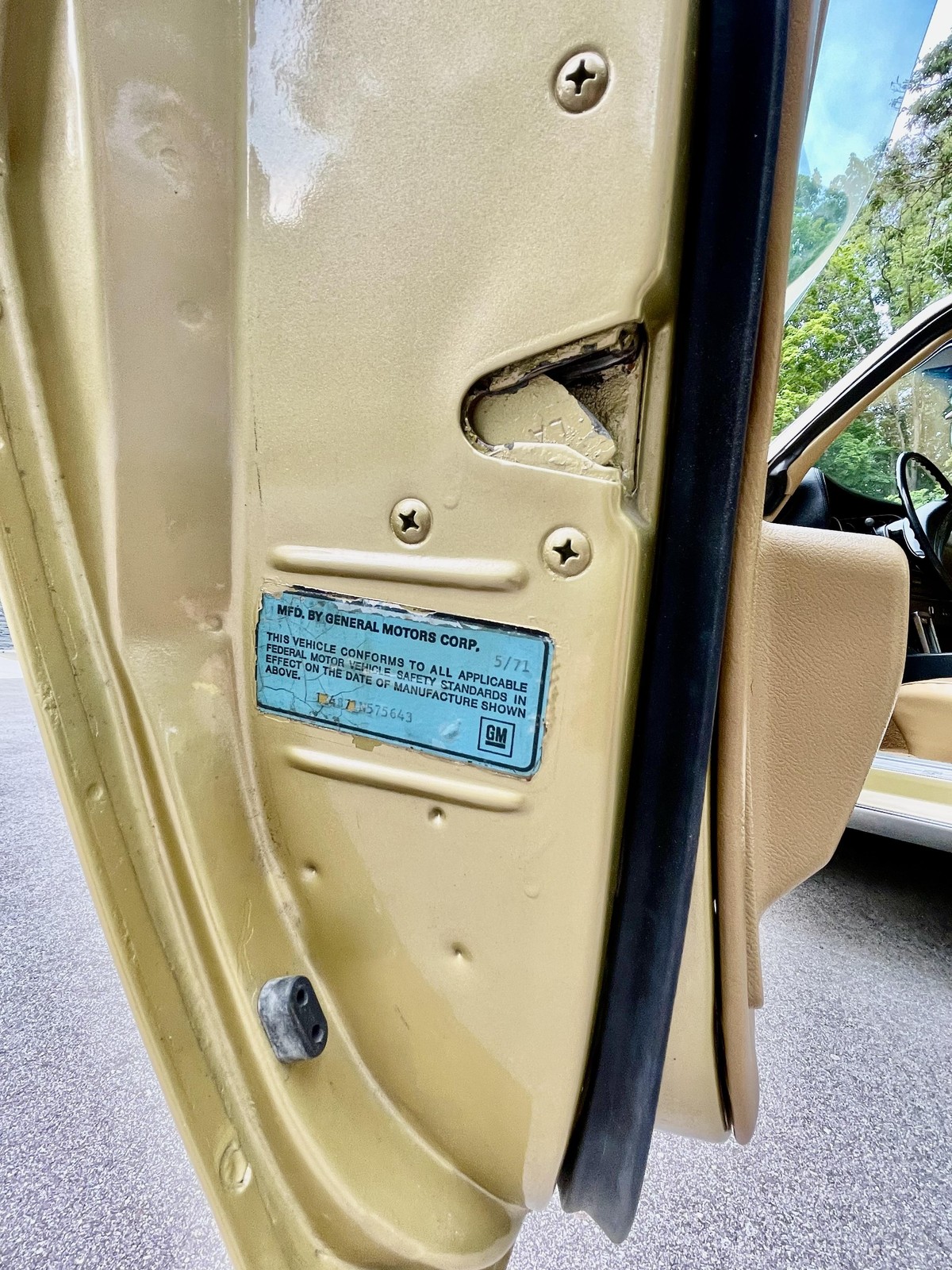 Chevrolet-Camaro-1971-Original-Metal-MUST-SEE-34