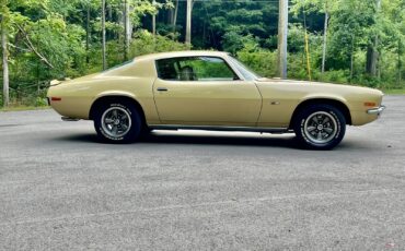 Chevrolet-Camaro-1971-Original-Metal-MUST-SEE-4