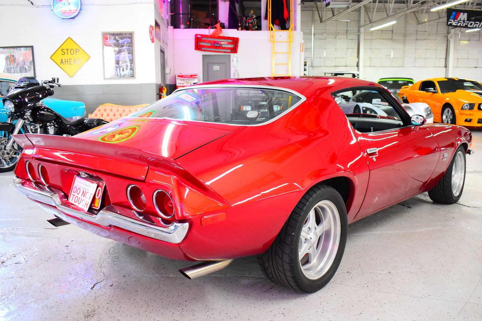 Chevrolet-Camaro-1972-10