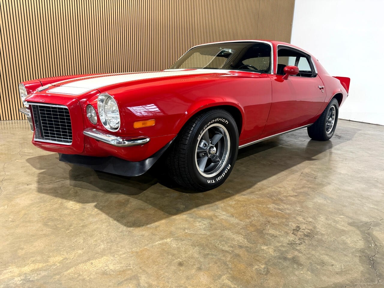 Chevrolet-Camaro-1972-American-Muscle-Car-1