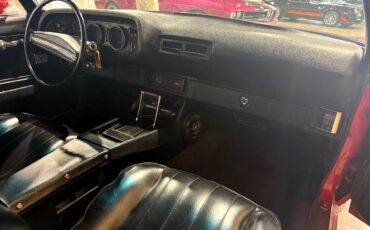 Chevrolet-Camaro-1972-American-Muscle-Car-34