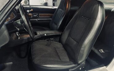 Chevrolet-Camaro-1972-Coupe-15