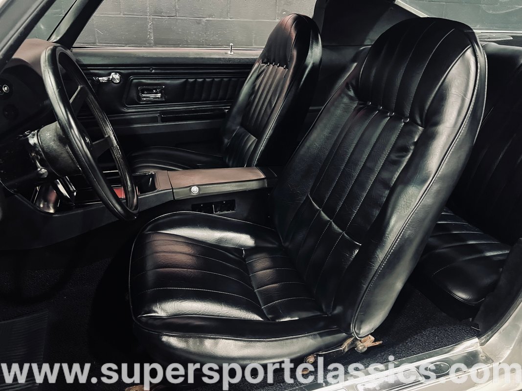 Chevrolet-Camaro-1972-Coupe-16