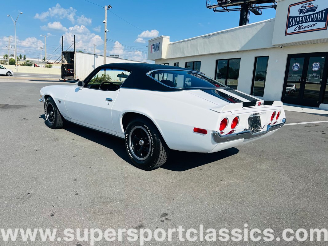 Chevrolet-Camaro-1972-Coupe-2