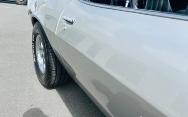 Chevrolet-Camaro-1972-Coupe-32