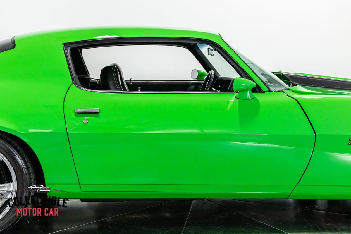 Chevrolet-Camaro-1973-Coupe-30