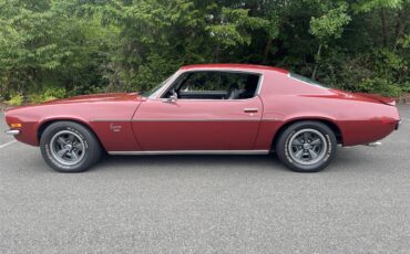Chevrolet-Camaro-1973-Dark-ared-Black-10