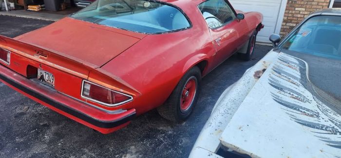 Chevrolet-Camaro-1977-Red-White-20