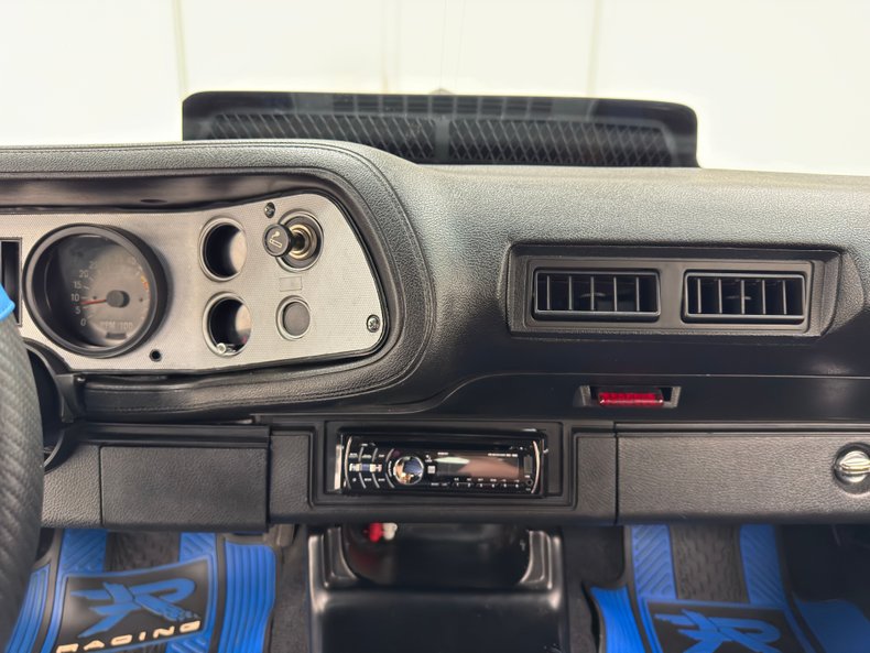 Chevrolet-Camaro-1978-Bright-Blue-Black-23