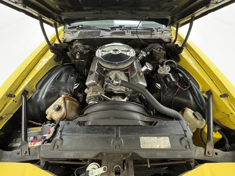 Chevrolet-Camaro-1978-Bright-Yellow-Black-ampamp-White-Ho-1