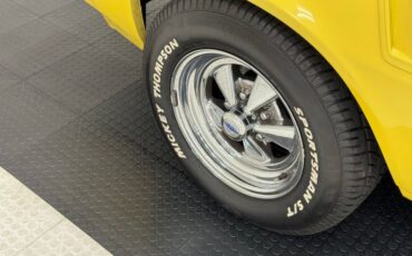 Chevrolet-Camaro-1978-Bright-Yellow-Black-ampamp-White-Ho-12