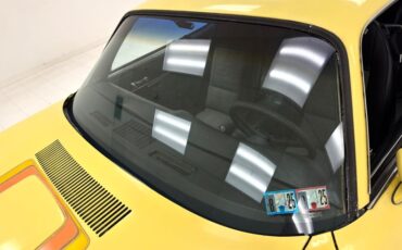 Chevrolet-Camaro-1978-Bright-Yellow-Black-ampamp-White-Ho-15