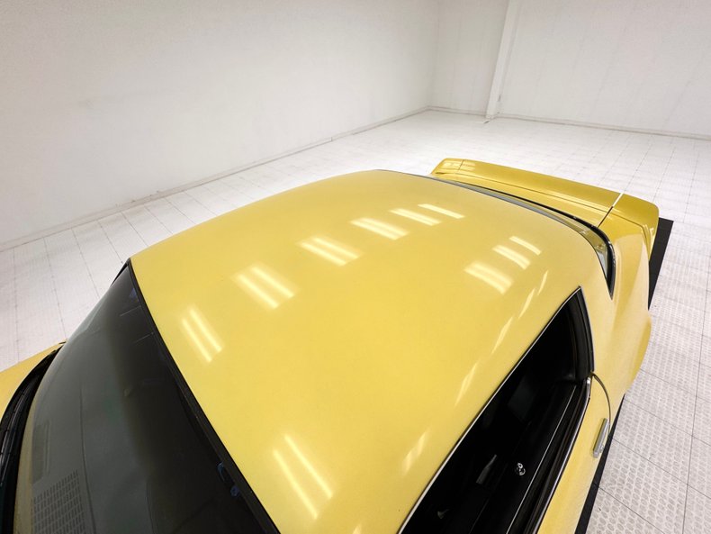 Chevrolet-Camaro-1978-Bright-Yellow-Black-ampamp-White-Ho-16