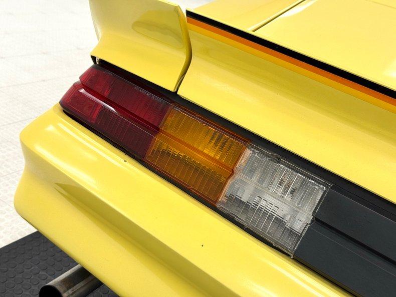 Chevrolet-Camaro-1978-Bright-Yellow-Black-ampamp-White-Ho-20